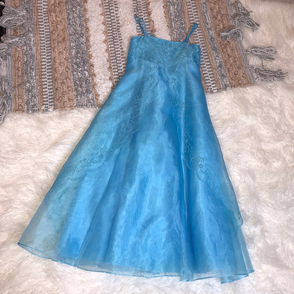 Good Girl blue designed dress